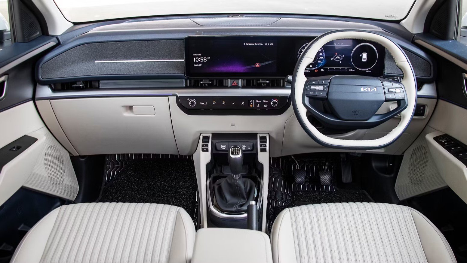 Kia Carens Clavis