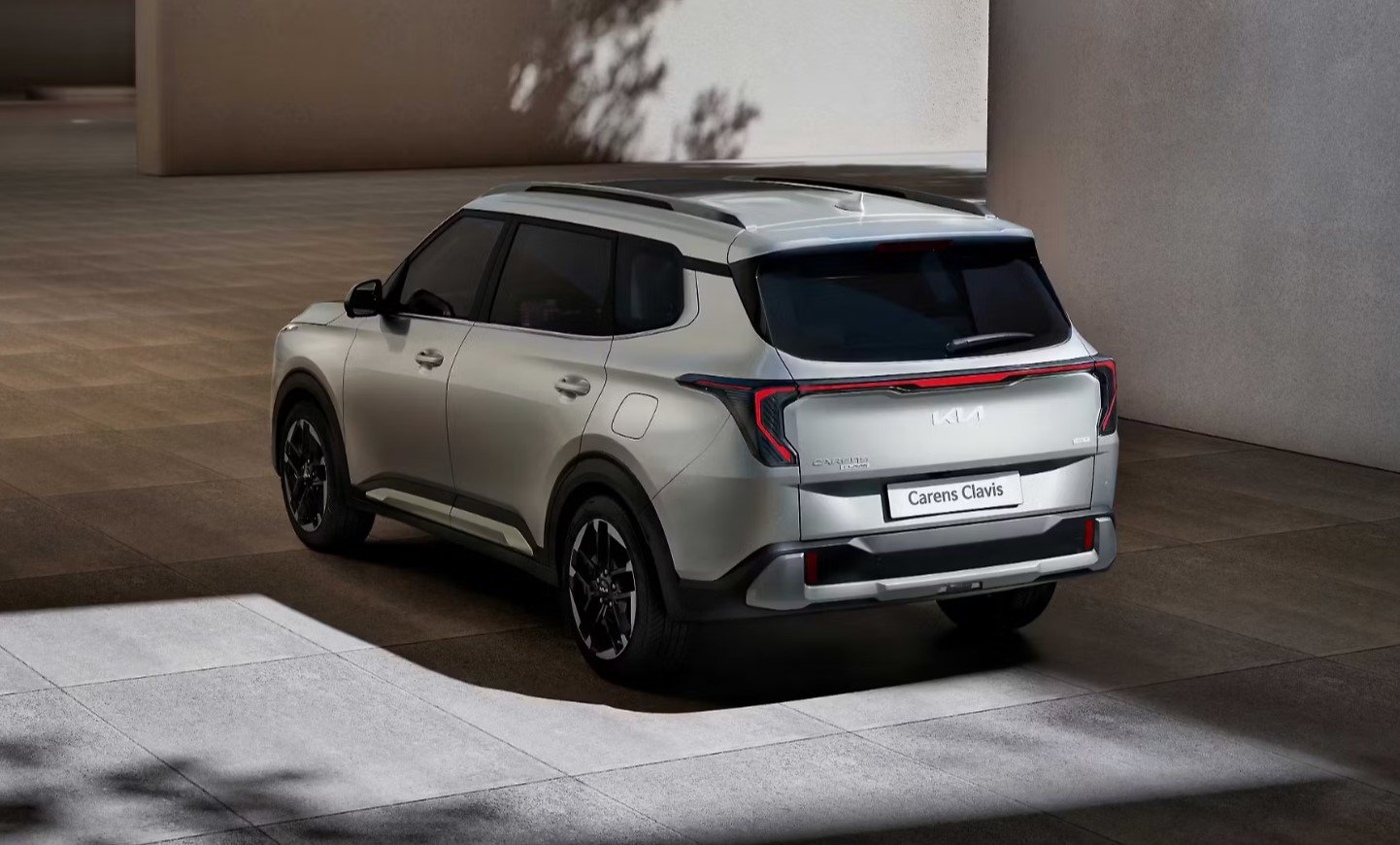 Kia Carens Clavis