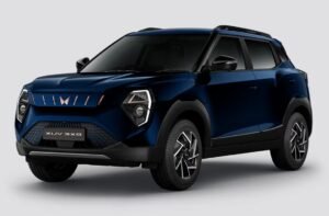 Mahindra XUV 3XO EV Left Front Three Quarter Image