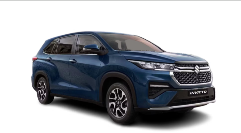 Maruti Suzuki Invicto Right Front Three Quarter image