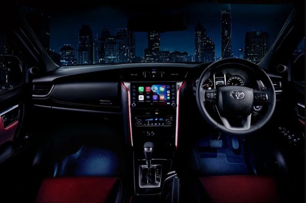 Toyota Fortuner Legender
