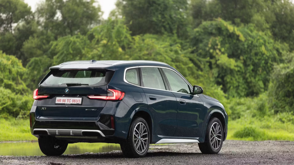 BMW X1 LWB