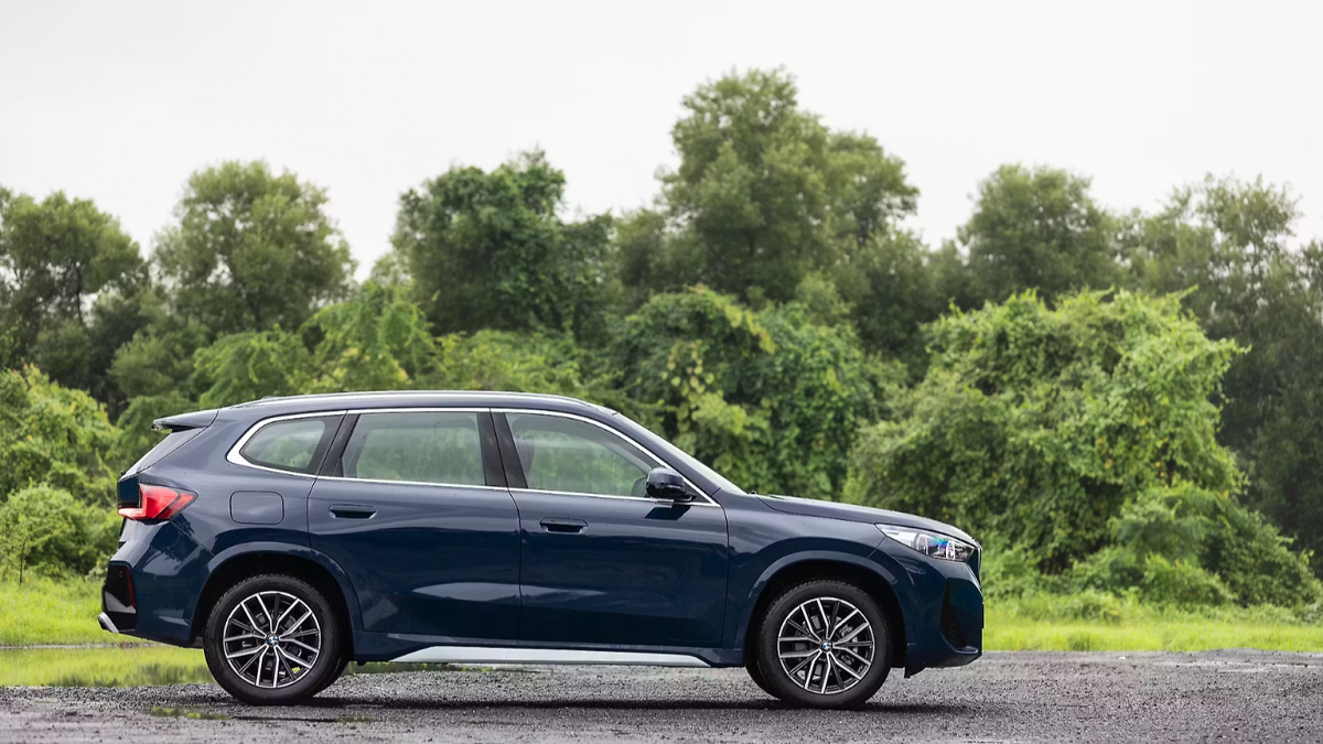BMW X1 LWB