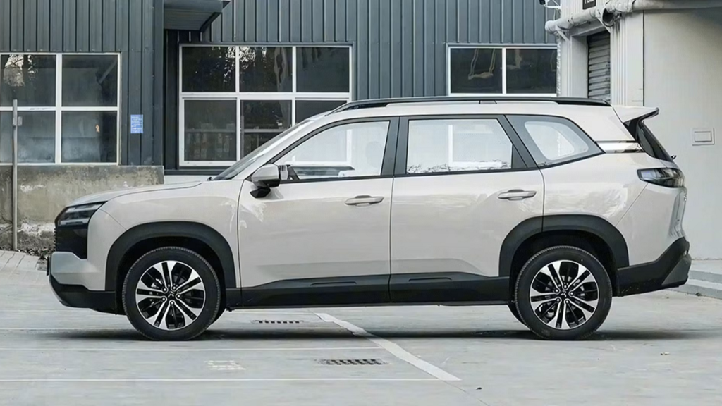 MG Motor MG Hector Tomahawk PHEV